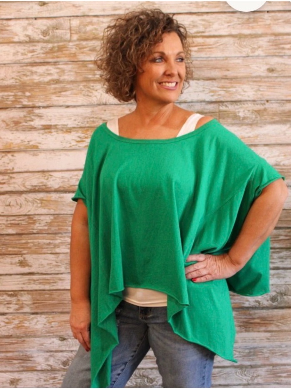 DAVI & DANI Emerald Green Draped Asymmetric Poncho Top